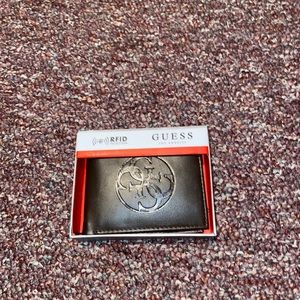 Guess wallet